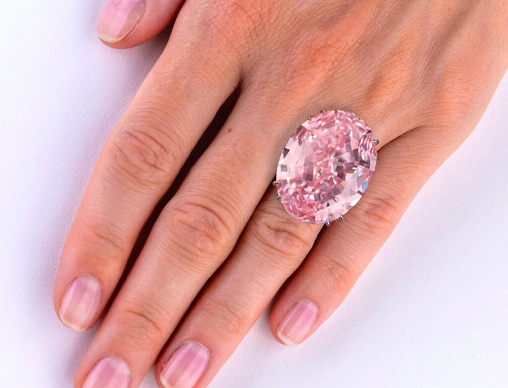Prsten s diamantem Pink Star