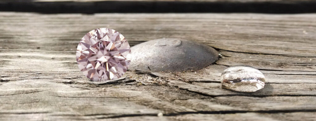 Růžový diamant 0.08ct 8P (Fancy Pink)