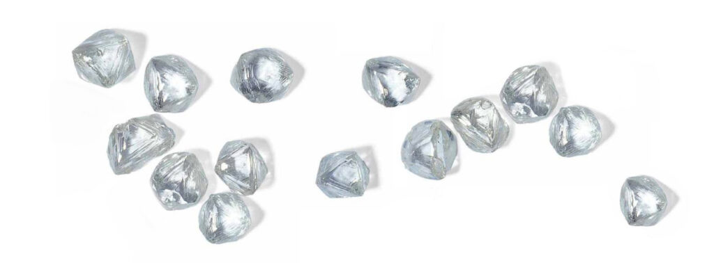 Surové diamanty