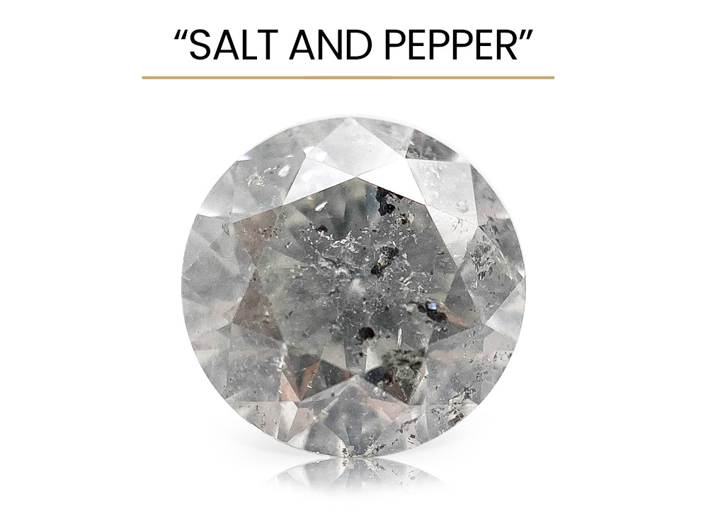 Diamant označený „salt and pepper“