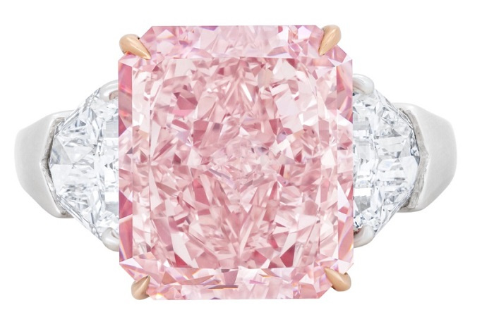 Prsten s diamantem sytě růžové barvy Fancy Intense Pink
