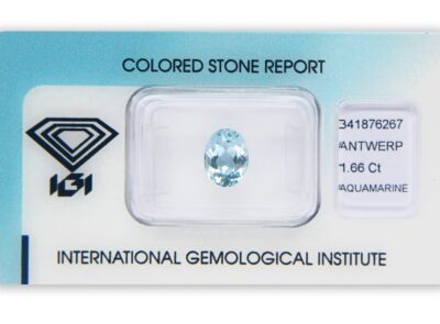akvamarín 1.66ct blue s IGI certifikátem