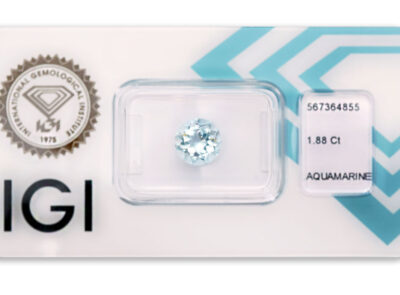 akvamarín 1.88ct greenish blue s IGI certifikátem