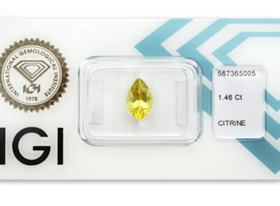 citrín 1.46ct greenish yellow s IGI certifikátem