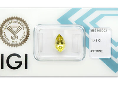 citrín 1.49ct greenish yellow s IGI certifikátem