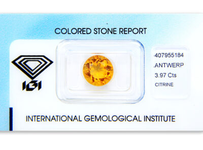 citrín 3.97ct yellowish orange s IGI certifikátem