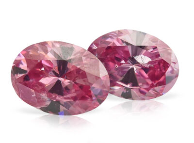 0.56ct 4P/4PP (Fancy Vivid Purplish Pink)/I1 s ARG certifikáty