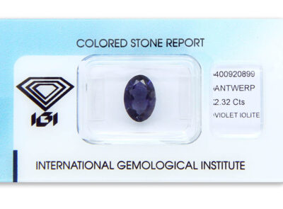 iolit 2.32ct violet s IGI certifikátem