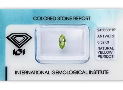 peridot 0.52ct greenish yellow s IGI certifikátem