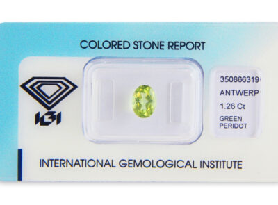 peridot 1.26ct yellowish green s IGI certifikátem