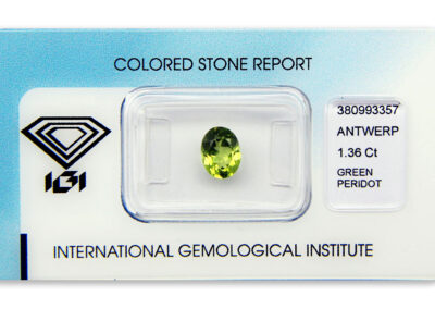 peridot 1.36ct yellow-green s IGI certifikátem
