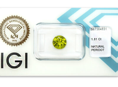 peridot 1.81ct green - yellow s IGI certifikátem