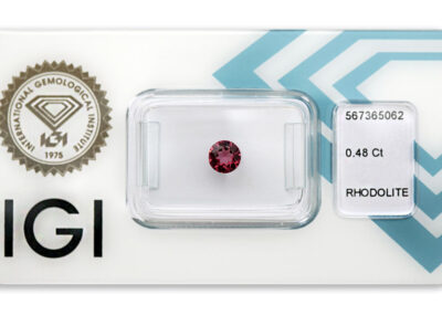 rhodolit 0.48ct purplish pink s IGI certifikátem