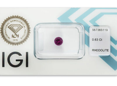 rhodolit 0.63ct pink - purple s IGI certifikátem