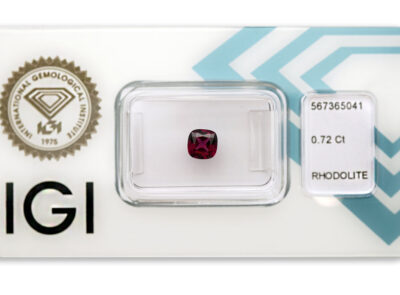 rhodolit 0.72ct deep purplish pink s IGI certifikátem