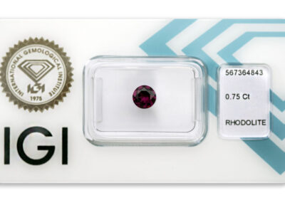 rhodolit 0.75ct deep purplish pink s IGI certifikátem