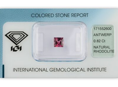 rhodolit 0.82ct dark purple s IGI certifikátem