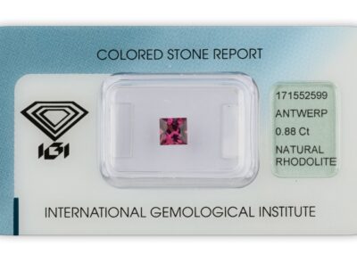 rhodolit 0.88ct purple s IGI certifikátem