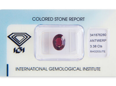 rhodolit 3.38ct reddish purple s IGI certifikátem