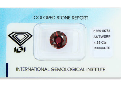 rhodolit 4.55ct purplish pink-red s IGI certifikátem
