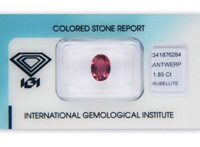 rubelit 1.85ct orangy-purplish pink s IGI certifikátem