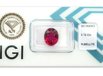 rubelit 3.72ct deep purplish pink s IGI certifikátem