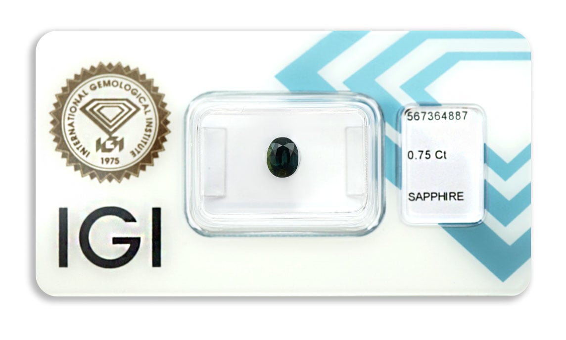 safír 0.75ct deep greenish blue s IGI certifikátem