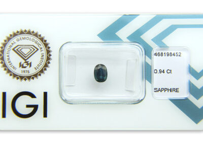 safír 0.94ct greenish blue (tepelně neupraven) s IGI certifikátem