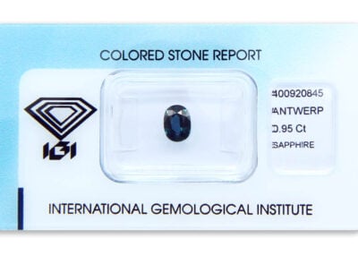 safír 0.95ct blue (tepelně neupraven) s IGI certifikátem