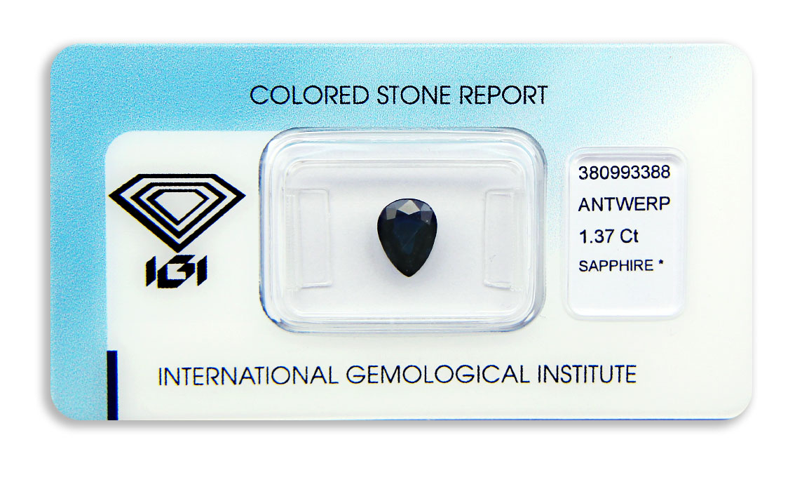 safír 1.37ct deep blue s IGI certifikátem
