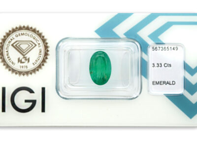 smaragd 3.33ct bluish green s IGI certifikátem