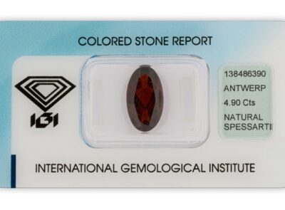 spessarit 4.90ct dark brownish red s IGI certifikátem