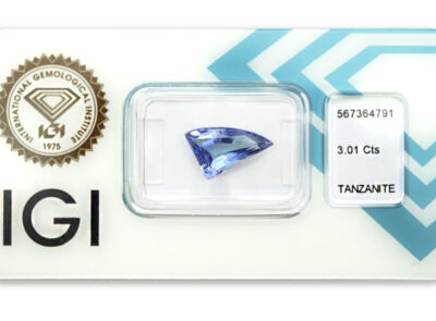 tanzanit 3.01ct violetish blue s IGI certifikátem