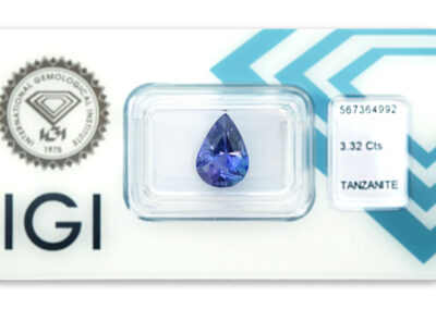 tanzanit 3.32ct bluish violet s IGI certifikátem