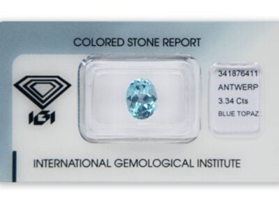 topaz 3.34ct blue s IGI certifikátem