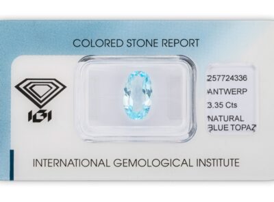 topaz 3.35ct blue s IGI certifikátem