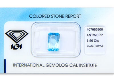 topaz 3.56ct blue s IGI certifikátem