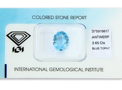 topaz 3.65ct blue s IGI certifikátem