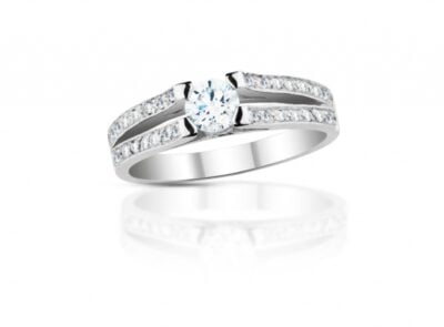 zlatý prsten s diamantem 0.40ct D/VS2 s GIA certifikátem