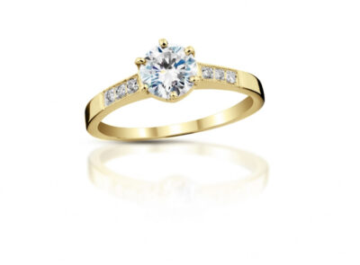 zlatý prsten s diamantem 0.40ct J/IF s GIA certifikátem