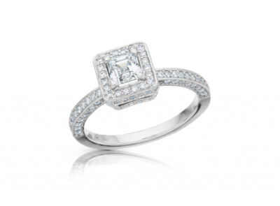 zlatý prsten s diamantem 0.53ct E/VVS2 s GIA certifikátem