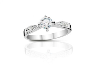 zlatý prsten s diamantem 0.55ct D/SI2 s HRD certifikátem