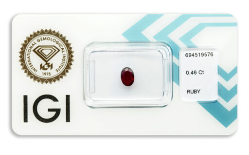 rubín 0.46ct deep purplish red s IGI certifikátem