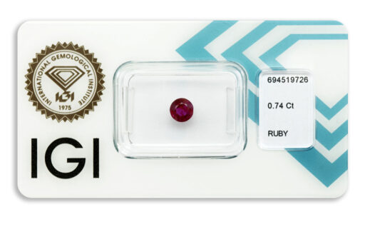 rubín 0.74ct deep purple - red s IGI certifikátem