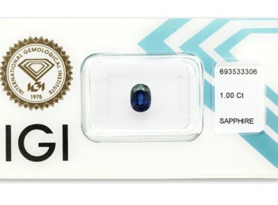 safír 1.00ct deep blue s IGI certifikátem