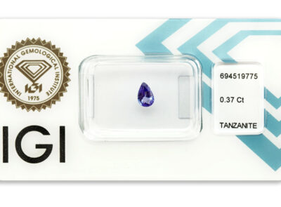 tanzanit 0.37ct violetish blue s IGI certifikátem