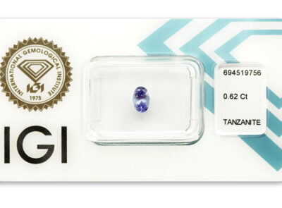 tanzanit 0.62ct bluish violet s IGI certifikátem