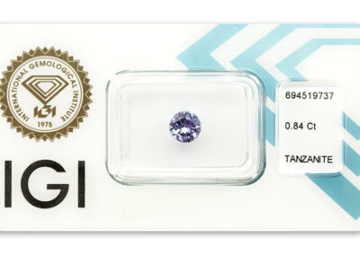 tanzanit 0.84ct bluish violet s IGI certifikátem