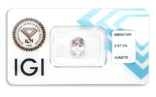 kunzit 3.57ct light yellowish pink s IGI certifikátem