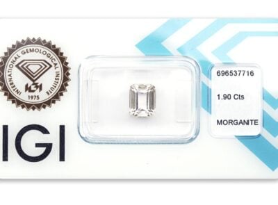 morganit 1.90ct light yellowish pink s IGI certifikátem